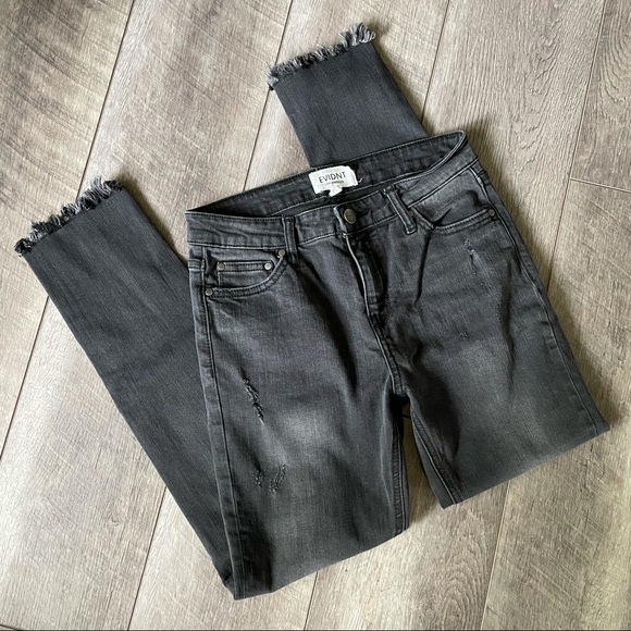 evidnt black jean raw hem - Picture 2 of 8